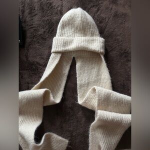 Zara Alpaca And Wool-Blend Beanie Scarf cream